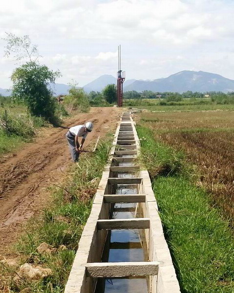 Tuyến kênh tưới nội đồng thôn Tân Kiều, xã Nhơn Mỹ vừa xây dựng thi công hoàn thành đưa vào sử dụng.