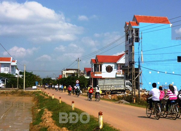 Một góc nông thôn Nhơn Lộc hôm nay. Ảnh: N.HÂN